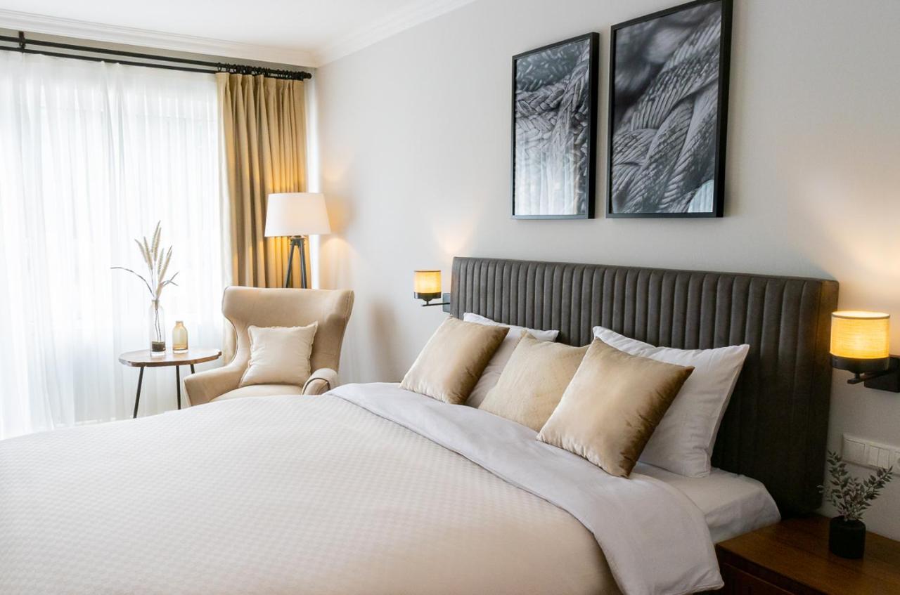 Hochwertige Ferienwohnung Mit Sonnenterrasse & Gartenblick, Nur Wenige Gehminuten Zum Strand シャルボイツ エクステリア 写真